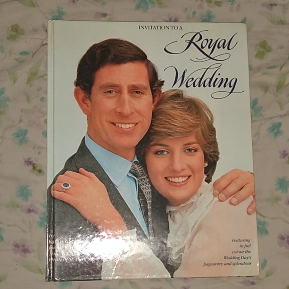 Royal wedding princess Diana & prince Charles book